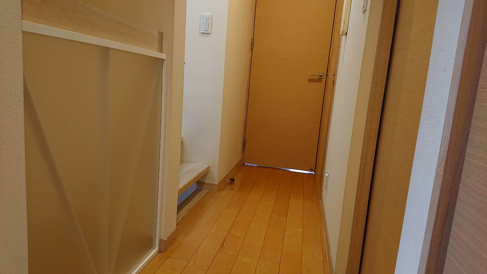 リフォーム 景観を壊さないおしゃれな室内階段の転落防止柵 名古屋 名古屋のオーダー家具は伊藤タンス店